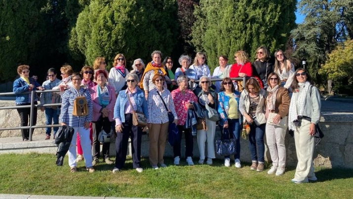 Las mujeres albenses disfrutan de &lsquo;Salamanca con voz de Mujer&rsquo; | Imagen 1