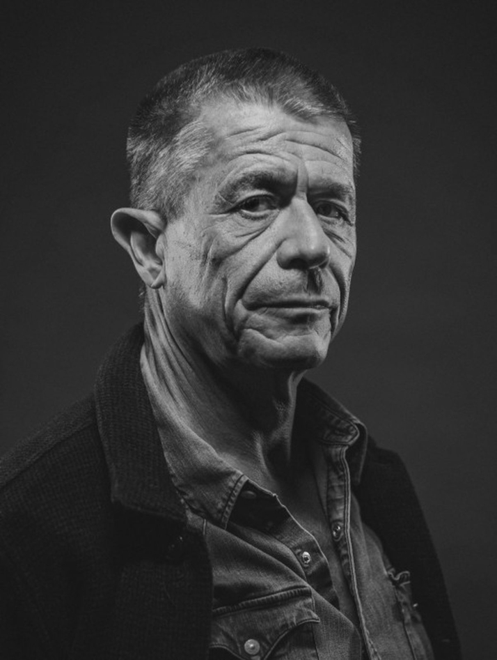 Vida y muerte de una madre en la pluma imposible de Emmanuel Carr&egrave;re, Kolj&oacute;s | Imagen 2