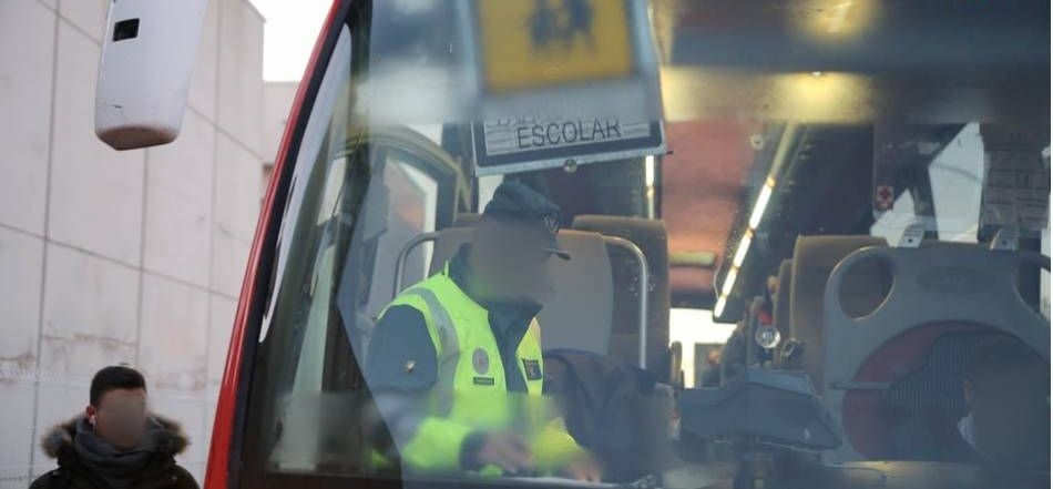 Sancionados uno de cada cinco vehículos de transporte escolar en CyL en la campaña del 13 al 17 de diciembre