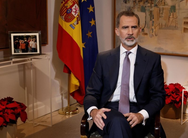 El Rey defiende que las instituciones deben cumplir la ley y ser ejemplo de integridad pública y moral