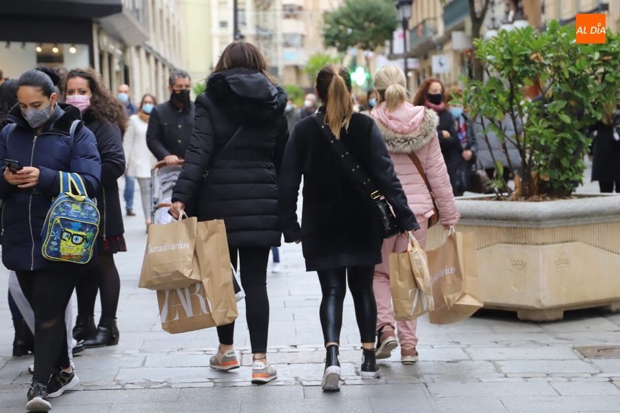 Los diez domingos y festivos de apertura para establecimientos comerciales de CyL en 2022 comienzan el 2 de enero