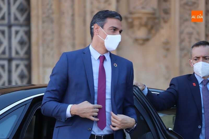 Sánchez resta gravedad a ómicron porque aunque hay cifras altas de contagio hay menos ingresos en hospital y UCI
