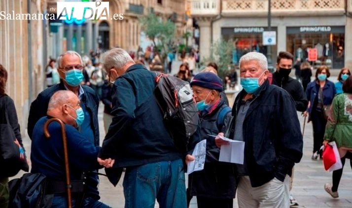 Cuatro muertos más por coronavirus en Salamanca, que se acerca a los 1.300 contagios en el último día