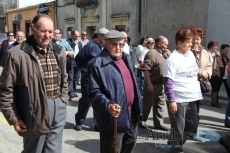 Foto 4 - Nueva protesta de los vecinos de la zona de Brincones contra la reducción de médicos