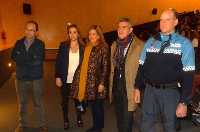 Los escolares se conciencian sobre la importancia de proteger el patrimonio hist&oacute;rico | Imagen 1