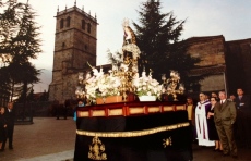 La Cofrad&iacute;a San Nicol&aacute;s muestra im&aacute;genes de la Semana Santa de hace 30 a&ntilde;os | Imagen 9