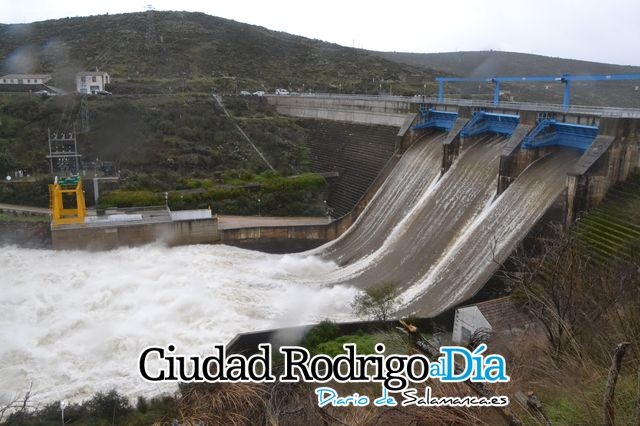 El PSOE habla de &ldquo;falta de previsi&oacute;n y mala gesti&oacute;n&rdquo; de la Confederaci&oacute;n Hidrogr&aacute;fica | Imagen 1