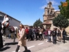 Foto 2 - Los vecinos acompañan a La Virgen de La Paz
