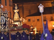 Foto 4 - Penitencia y solemnidad en la madrugada del Miércoles Santo