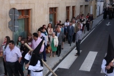 Foto 5 - El Nazareno luce con luz propia en la procesión de la Pasión
