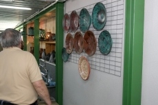 Foto 5 - La Feria de Alfarería discurre ‘tranquila’, aunque sin pausa