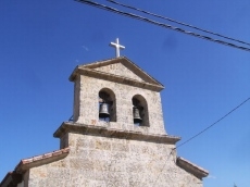 Foto 3 - La iglesia de San Pedro del Valle luce nueva imagen 
