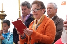 Foto 3 - San Marcos vuelve a lucir el arco de palmas a las puertas de la iglesia