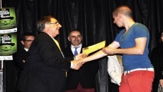 Foto 6 - El IES Torrente Ballester de Santa Marta gana el XIII Festival Provincial de Teatro