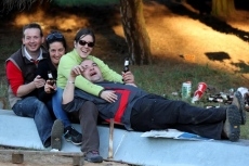 Foto 5 - Los cantalpineses disfrutan en los pinares de un espléndido Lunes de Aguas