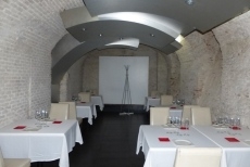 Foto 4 - Electricidad Santa Teresa “condimenta” la Iluminación del restaurante DASSA BASSA