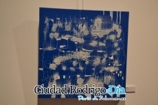 Foto 3 - Teresa Vilar expone su ‘Espejismo’ en la Casa de la Cultura