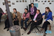 Foto 3 - La reducción de médicos conduce a los vecinos de Brincones a una nueva protesta en la capital 