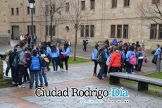 Foto 3 - Cantando para exaltar la vocación misionera