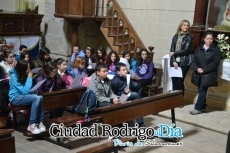 Foto 6 - Cantando para exaltar la vocación misionera