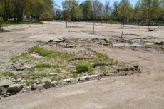 Foto 5 - Comienza el arduo proceso de recuperación del parking de La Pesquera