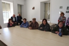 Foto 3 - Los vecinos de la zona de Brincones volverán a manifestarse en Vitigudino