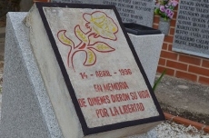 Foto 6 - Salamanca Memoria y Justicia recuerda a los represaliados por el franquismo