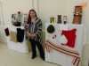 Lourdes Martín, profesora del taller de decoración de teja en Chamberí