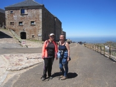 Foto 3 - Éxito de participación en la subida a la Peña de Francia