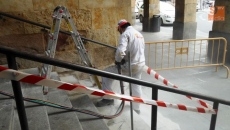 Foto 3 - La Plaza Mayor, escenario de las pruebas de eliminaci&oacute;n de pintadas