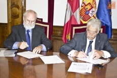 Foto 4 - El Magrama enajena siete almacenes públicos de cereal en la provincia