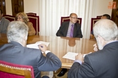 Foto 3 - El Magrama enajena siete almacenes públicos de cereal en la provincia