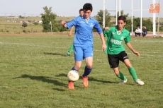 Foto 6 - Nácar se pone las botas ante Maristas en un partido con pocos alicientes (9-1)