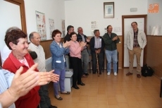 Foto 5 - Los vecinos de la zona de Brincones se despiden de su médico