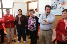 Foto 4 - Los vecinos de la zona de Brincones se despiden de su médico