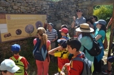 Foto 4 - Alumnos del Colegio Liminares trasladan sus aulas al castro de las Merchanas