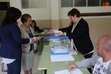 Foto 5 - El Partido Popular dobla los votos del PSOE con la irrupción de 'Podemos'