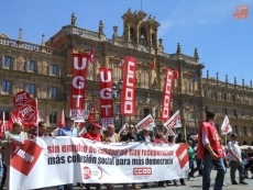 Los sindicatos reclaman mejoras en las condiciones laborales de los espa&ntilde;oles