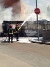 Foto 2 - Una avería mecánica calcina un autobús metropolitano en Cabrerizos