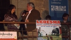 Foto 5 - La fachada de la Iglesia de San Miguel, testigo de la presentaci&oacute;n de Feria Taurina de Ledesma