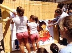 Familias del Colegio Nuestra Señora del Castañar en Robledillo / FOTO: Elena Vicente