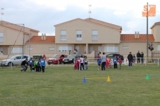 Foto 5 - Jornada de convivencia 'Jugando al atletismo'