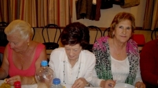 Foto 5 - Los mayores del Club San José concluyen el curso de gimnasia y baile