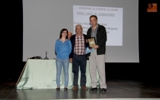 Foto 3 - Tres vitigudinenses reciben la Gran Cruz de la Hermandad de Donantes de Sangre