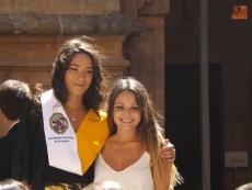 Foto 5 - Los estudiantes de enfermería celebran su graduación