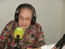 Foto 4 - Maratón radiofónico de poesía en recuerdo de la escritora Josefa Sánchez Sousa