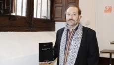 Foto 5 - Antología poética de Theodoro Elssaca para inaugurar la Semana de la Poesía en la USAL