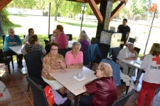 Foto 4 - Cruz Roja reúne a los mayores de la comarca con los que trabaja