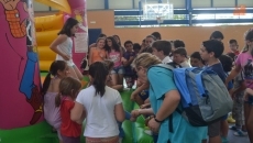 Foto 3 - Alegr&iacute;a, deporte y mucha espuma para despedir el curso en el Colegio Severiano Montero
