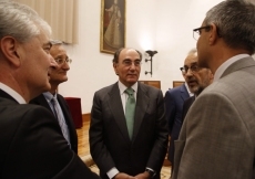 Foto 6 - El rector anima a los emprendedores a aprovechar las oportunidades de la USAL en investigación y...